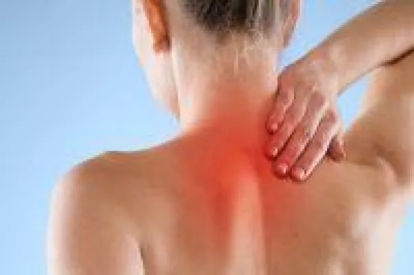 Wie gefährlich ist eine Operation an der Halswirbelsäule? Bild: Wie gefährlich ist eine Operation an der Halswirbelsäule?