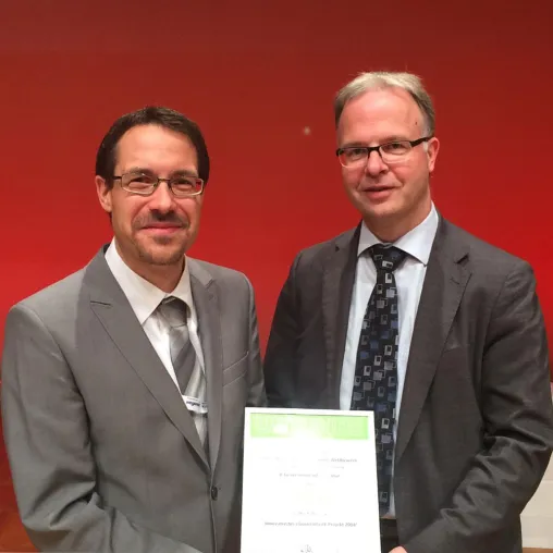 IT-Infrastruktur-Projekt gewinnt Preis bei internationalem eGovernment Wettbewerb Bild: IT-Infrastruktur-Projekt gewinnt Preis bei internationalem eGovernment Wettbewerb