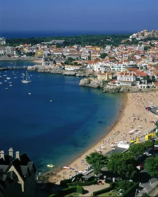 Bild: Mit atemberaubendem Blick auf den Atlantik: Portugal bietet Radreisenden eine ungeheure Vielfalt