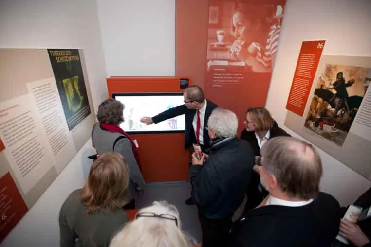 Bild: Erstes Pflegemuseum Deutschlands mit Unterstützung von KALLE KRAUSE eröffnet