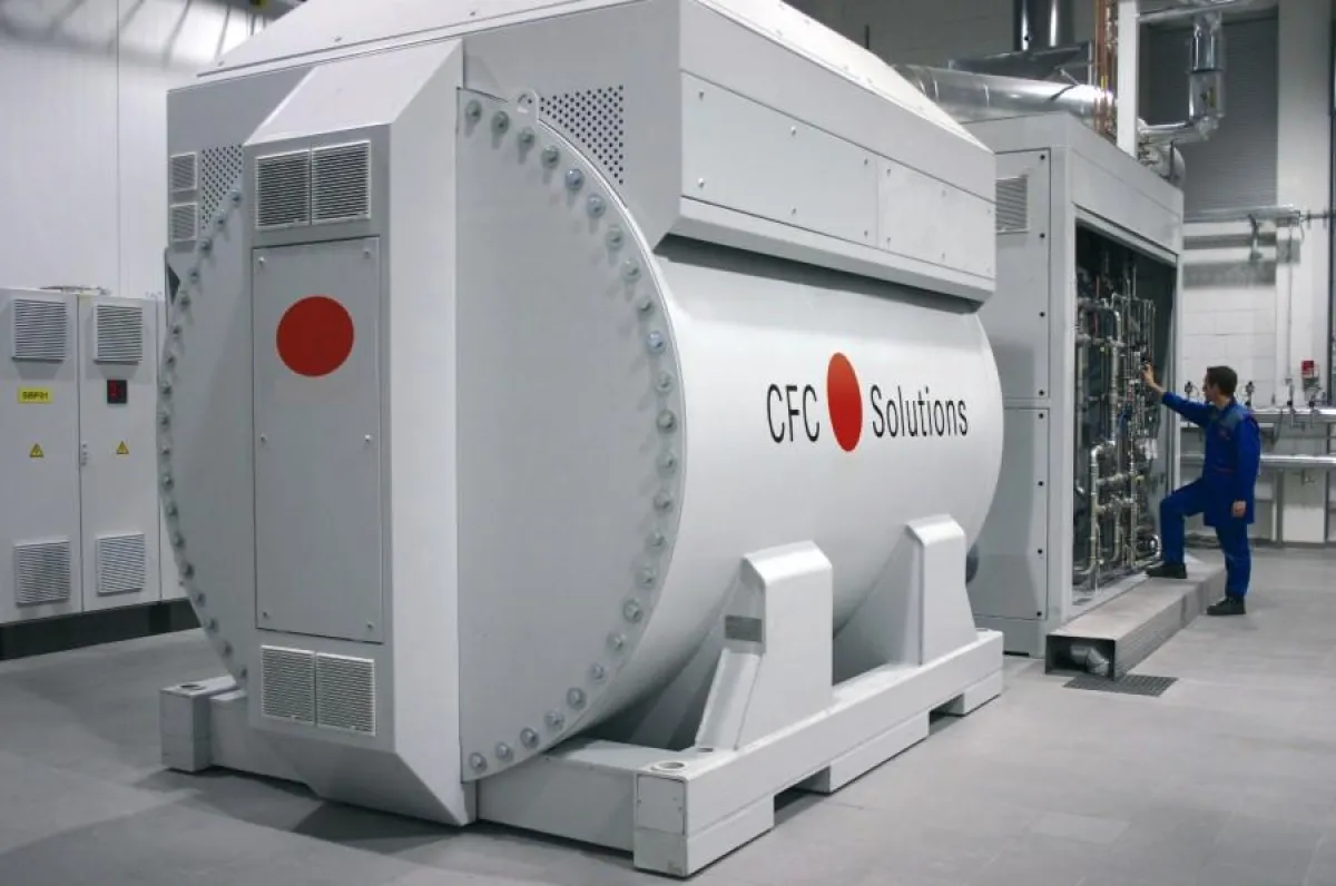 Eine Brennstoffzellenanlage HotModule wie diese wird im Münchener Rechenzentrum der T-Systems mit Biomethan betrieben.