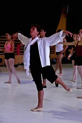 Bild: EDAS-SIBA Internationalen Sommer Ballett Workshop in Salzburg 2013