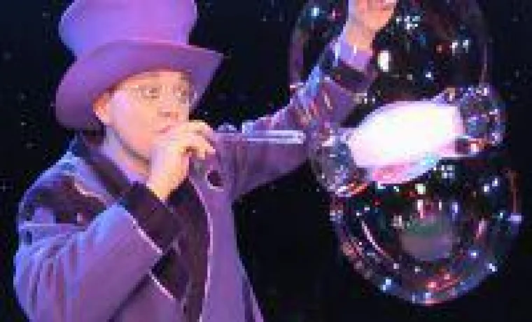 Bild: Künstler boten beste Unterhaltung für Weihnachtsfeier der Firma