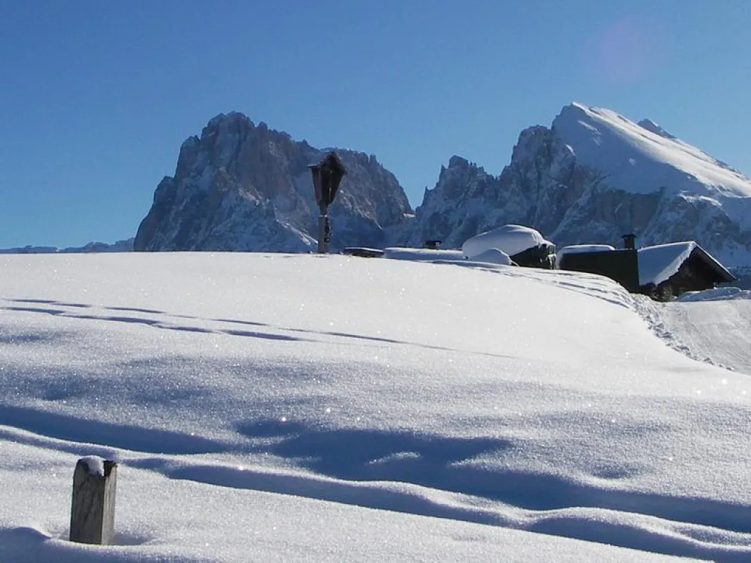 Auftakt in den Winter bei Relais und Alpen