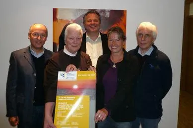 Bild: 4. Tag der Begegnung am 29.05.2010 - Darmzentrum Südwestfalen veranstaltet Patiententag "Krebs und Hoffnung"
