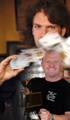 Deutsche Meisterschaften im Barzaubern Bild: Deutsche Meisterschaften im Barzaubern