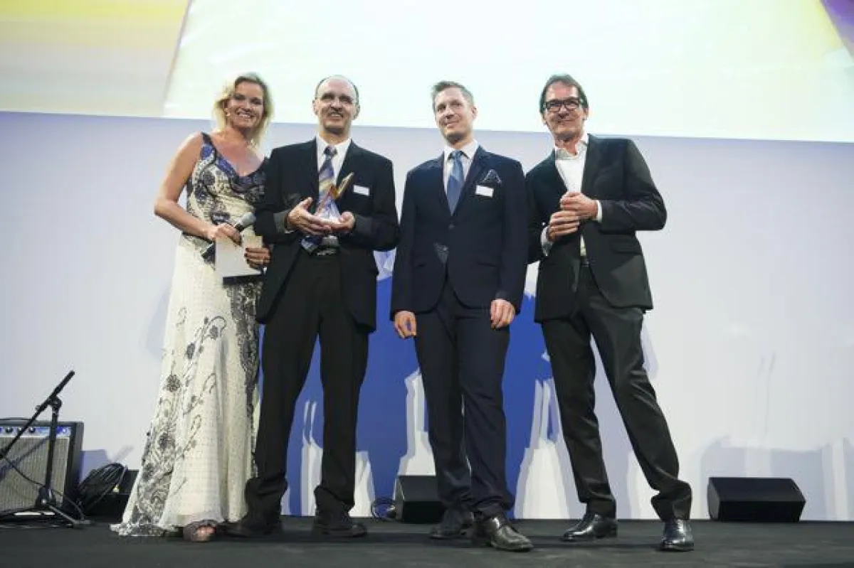 Das FENECON-Team freut sich über die Auszeichnung bei den Energy Awards in der Kategorie Smart Home