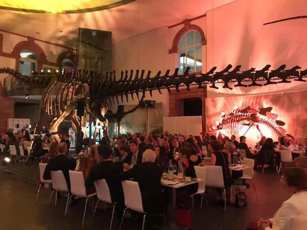 Bild: VOSS+FISCHER unterstützt erneut die Senckenberg Night