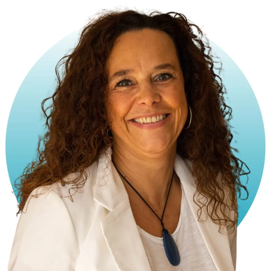 Nicole Jochim begleitet Frauen dabei wieder in ihre Kraft zu kommen und innere Klarheit zu finden.  (© rechtefrei)