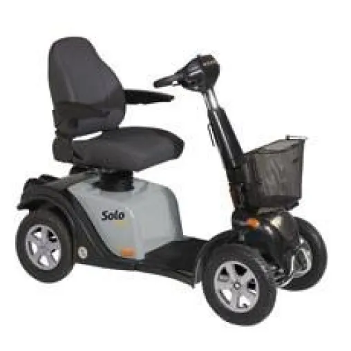 EMG Elektromobile und Life & Mobility vereinbaren Kooperation für High End Elektromobillösungen Bild: EMG Elektromobile und Life & Mobility vereinbaren Kooperation für High End Elektromobillösungen