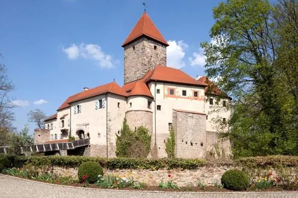 IT GOURMET 2017 - Das Technologie-Event am 11. Mai auf Burg Wernberg (Bayern) Bild: IT GOURMET 2017 - Das Technologie-Event am 11. Mai auf Burg Wernberg (Bayern)