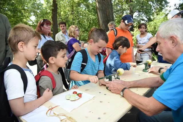 Bild: Berliner Rotary Clubs feiern am 7. und 8. Juli den Rotary-Kindertag im Deutschen Technikmuseum