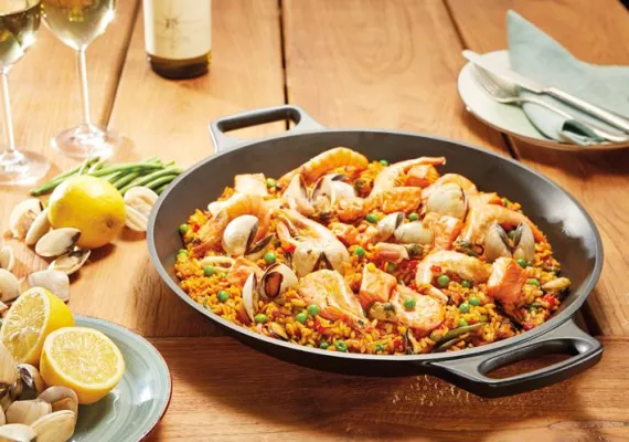 Bild: Neu von Globus i: Paella-Pfanne für leckere Urlaubsküche zu Hause