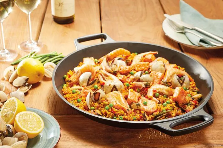 Bild: Neu von Globus i: Paella-Pfanne für leckere Urlaubsküche zu Hause