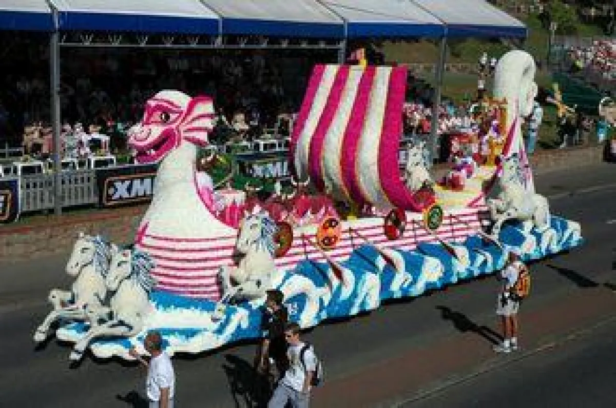 Einer der ältesten, schönsten und größten Blumenkarnevals der Welt - die 