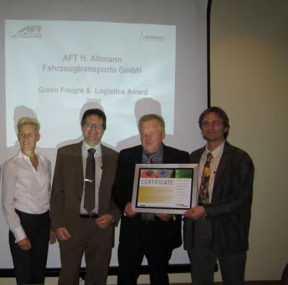 Bild: Grüne Fracht durch sauberen Fuhrpark - Verleihung des europäischen Green Freight & Logistics Award in Brüssel