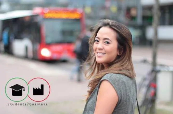 Bild: „students help“ – Wir geben etwas zurück