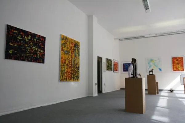 Bild: Gräfin Natali von Luxburg eröffnet Kunstausstellung in der Style Vision ART Galerie in Berlin-Mitte