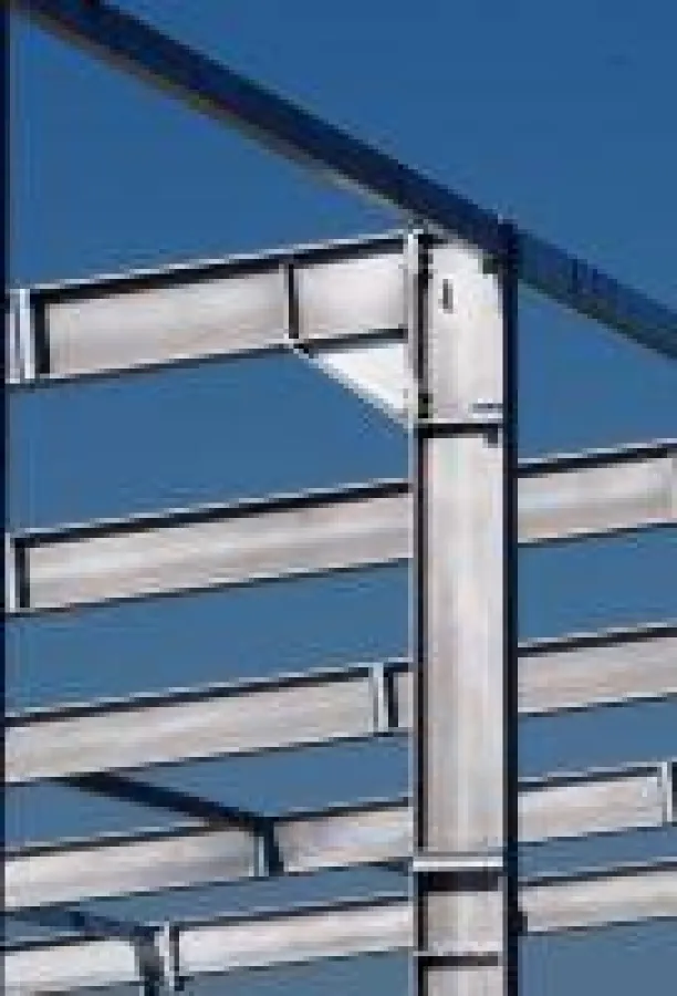 Neuartige Stahlbau-Leichtprofile ermöglichen kostengünstiges Bauen