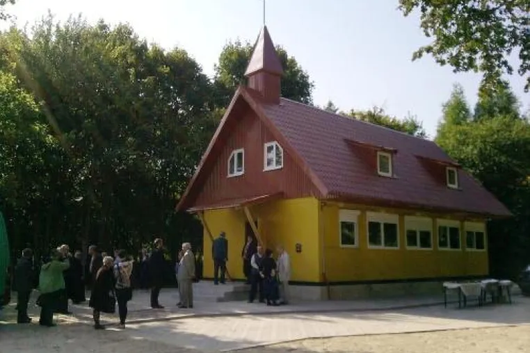 Bild: Mobiles Gotteshaus - In Kaliningrad steht Russlands erste ELA Kapelle