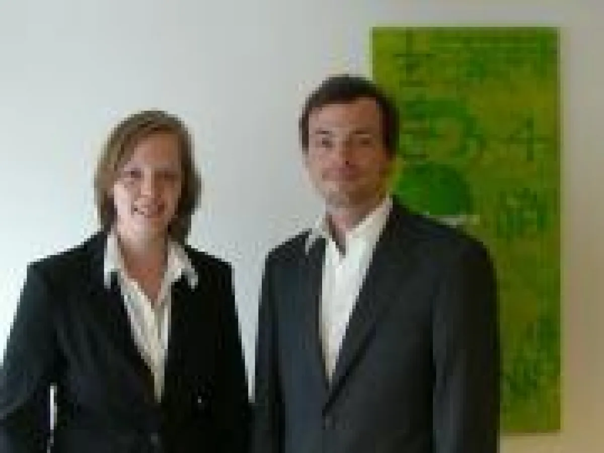 Janina Hertwig und Mark Herten verstärken das Team von pr people als Volontäre