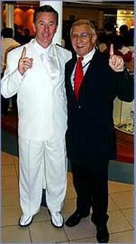 Silvester Graf mit Tom Mower