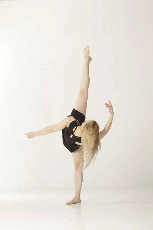 Demnächst auf den Bühnen der Welt: Mira Väpsäläinen by Oliver Kaye