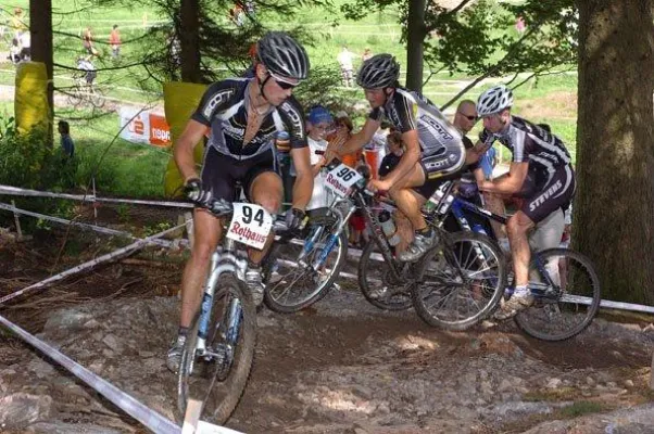 Bild: Die Deutschen Mountainbike-Meisterschaften im Cross-Country live auf zaplive.tv