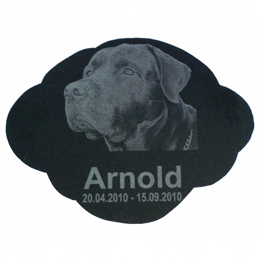 Ein Tiergrabstein aus unserem Sortiment.