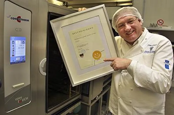 Bild: FSGG zum fünften Mal hintereinander mit Hygiene-Bestnoten: Lachender Smiley steht für einwandfreie Sauberkeit