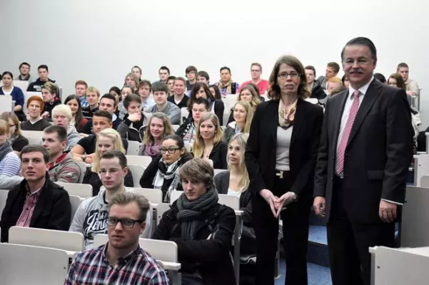 Bild: Semesterstart an der Berufsakademie