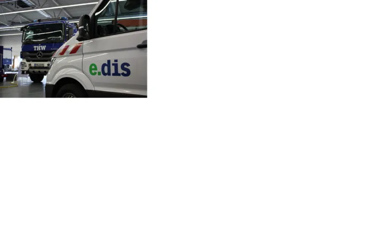Bild:   Netzsicherheit in Brandenburg: E.DIS erprobt Einsätze am Stromnetz mit THW und Freiwilligen Feuerwehren 