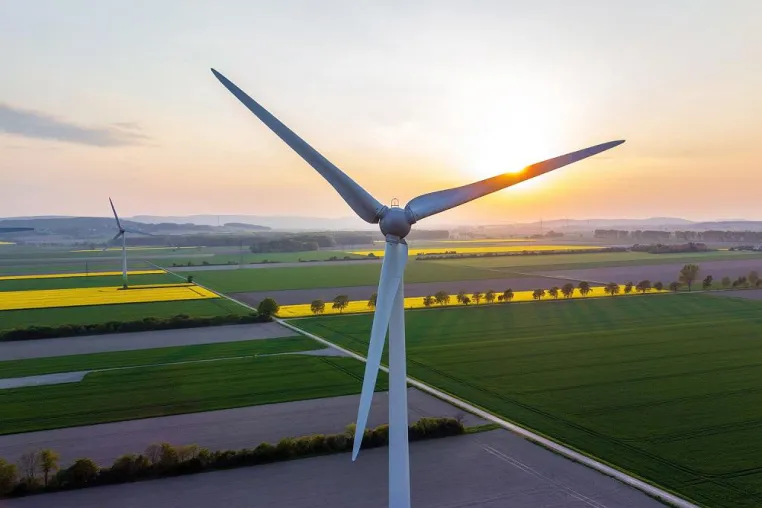 Bild: Vision für die Energiewende: Informations- und Kommunikationstechnologien sichern die Versorgung