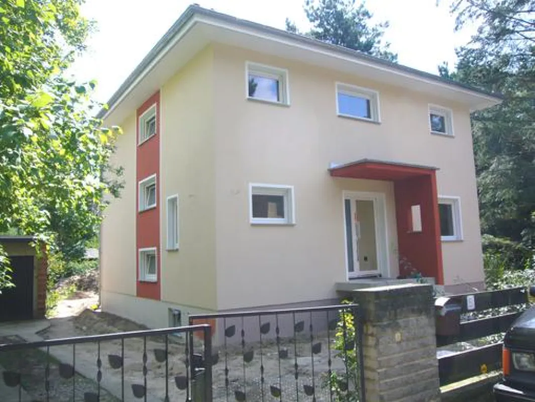Großzügiges Bauen in Berlin Grünau – Villa „Lugana“.