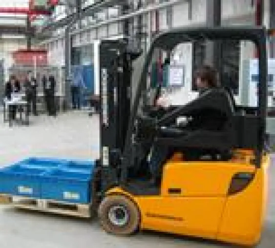 CIM und INDYON machen mit innovativen RFID-Lösungen fit für die Intralogistik von morgen Bild: CIM und INDYON machen mit innovativen RFID-Lösungen fit für die Intralogistik von morgen