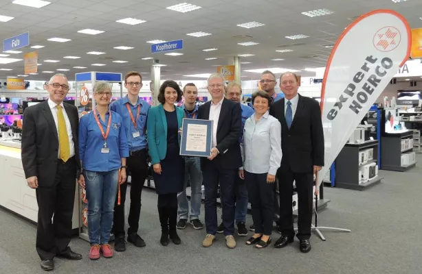 Bild: „50 Jahre bester Service und Qualität“