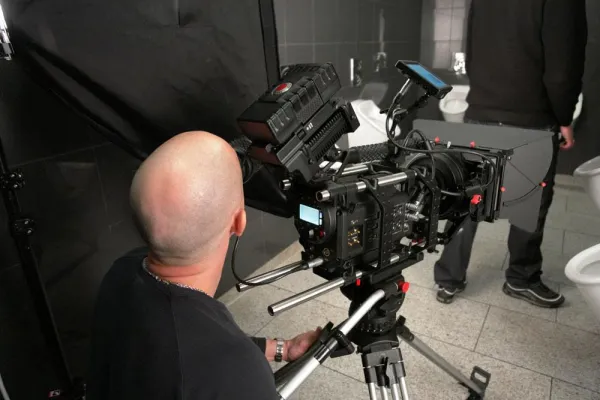 ZEIGMEHR WORKGROUP Filmproduktion und Kreativagentur auf dem Weg des Fortschrittes Bild: ZEIGMEHR WORKGROUP Filmproduktion und Kreativagentur auf dem Weg des Fortschrittes