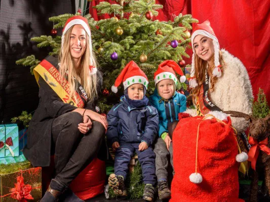 Bild: Weihnachtsbäume an Ostern?