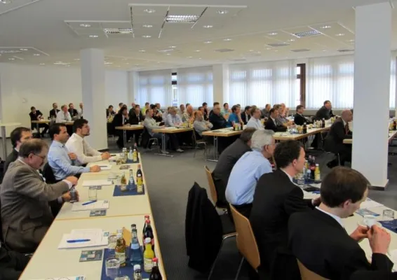 Bild: 3. Internationales Boehlerit Fachseminar in Oberkochen „Werkstofftrends im Bereich der Zerspanung“