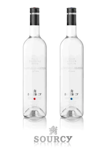 Bild: Neue Sourcy-Flasche von Piet Boon
