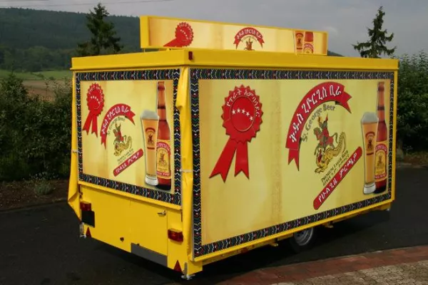 Bild: Erfolgreicher Abschluss zwischen Afrikanischen Brauereien und dem CTR Team um Verkaufsleiter Manuel Krebs