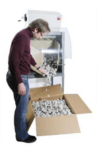 Die Weltneuheit - Polstern mit Vollkarton-Prismen Bild: Die Weltneuheit - Polstern mit Vollkarton-Prismen