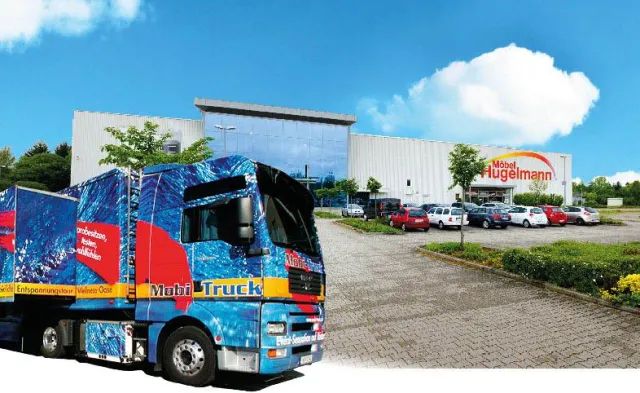 Bild: Möbel Hugelmann präsentiert auch dieses Jahr den Himolla Mobi-Truck zum SSV-Finale