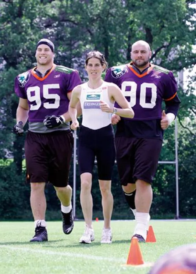 Nicole Leder läuft den Jungs der Galaxy davon..