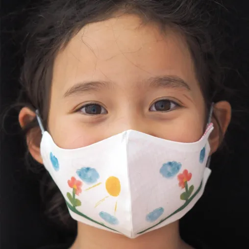 Bild: "Meine Maske trage ich nicht" - Kinder für Behelfs-Mundschutz begeistern