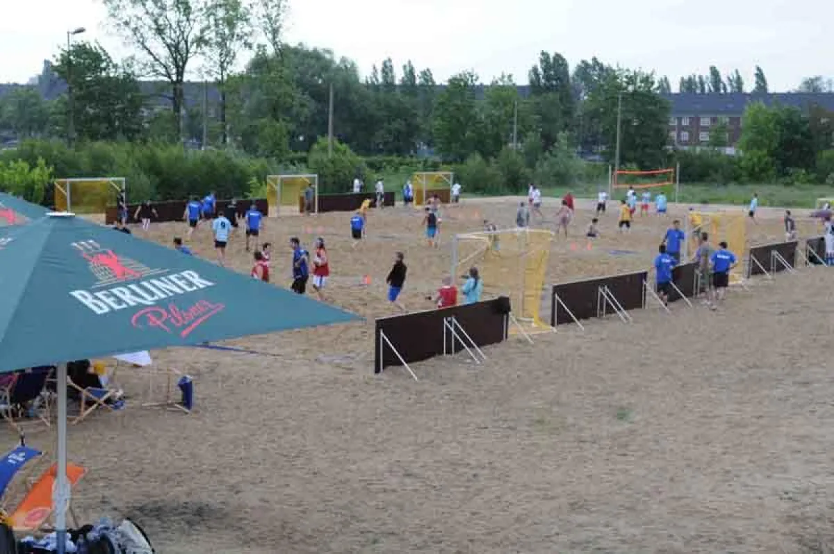 Beachsoccer im „Platzhirsch“