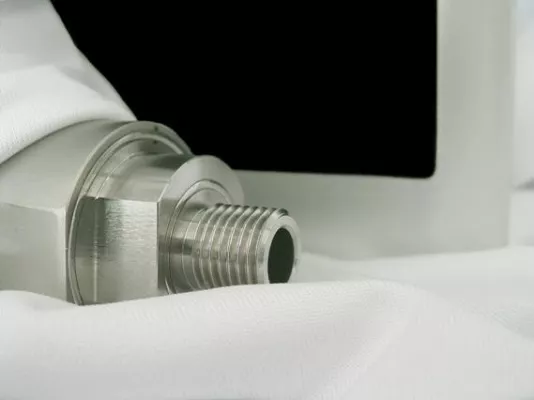 Bild: Weltpremiere auf der SMT 2013 – ZESTRON präsentiert neuen Meilenstein der Badüberwachung