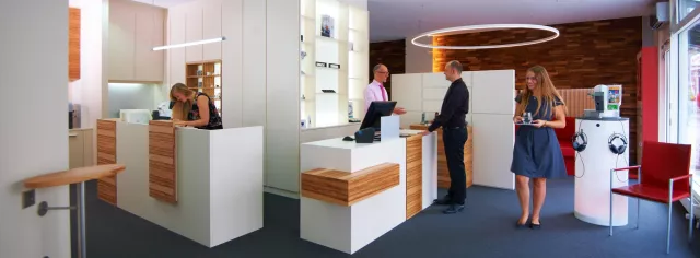 Bild: Lemke hoeren: 15 Jahre feiern kann jeder, 16 Jahre und erst recht stolz!