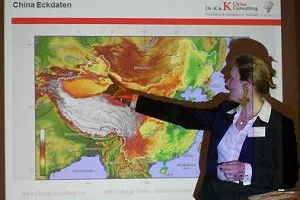 Bild: FRAUEN IN CHINA – VERHANDLUNGSMACHT FÜR UNTERNEHMEN