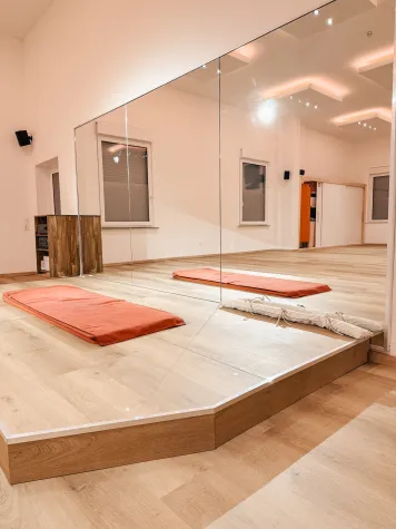 Bild: Wissenschaftliche Studie schlägt die Brücke zwischen Pilates und Gleichgewicht in Oberhausener Studio